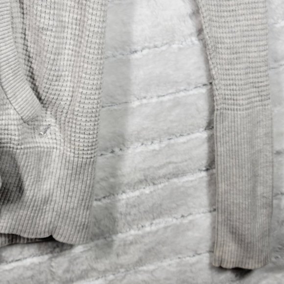 American Eagle Outfitters S Women's cardigan sweater - Picture 5 of 9